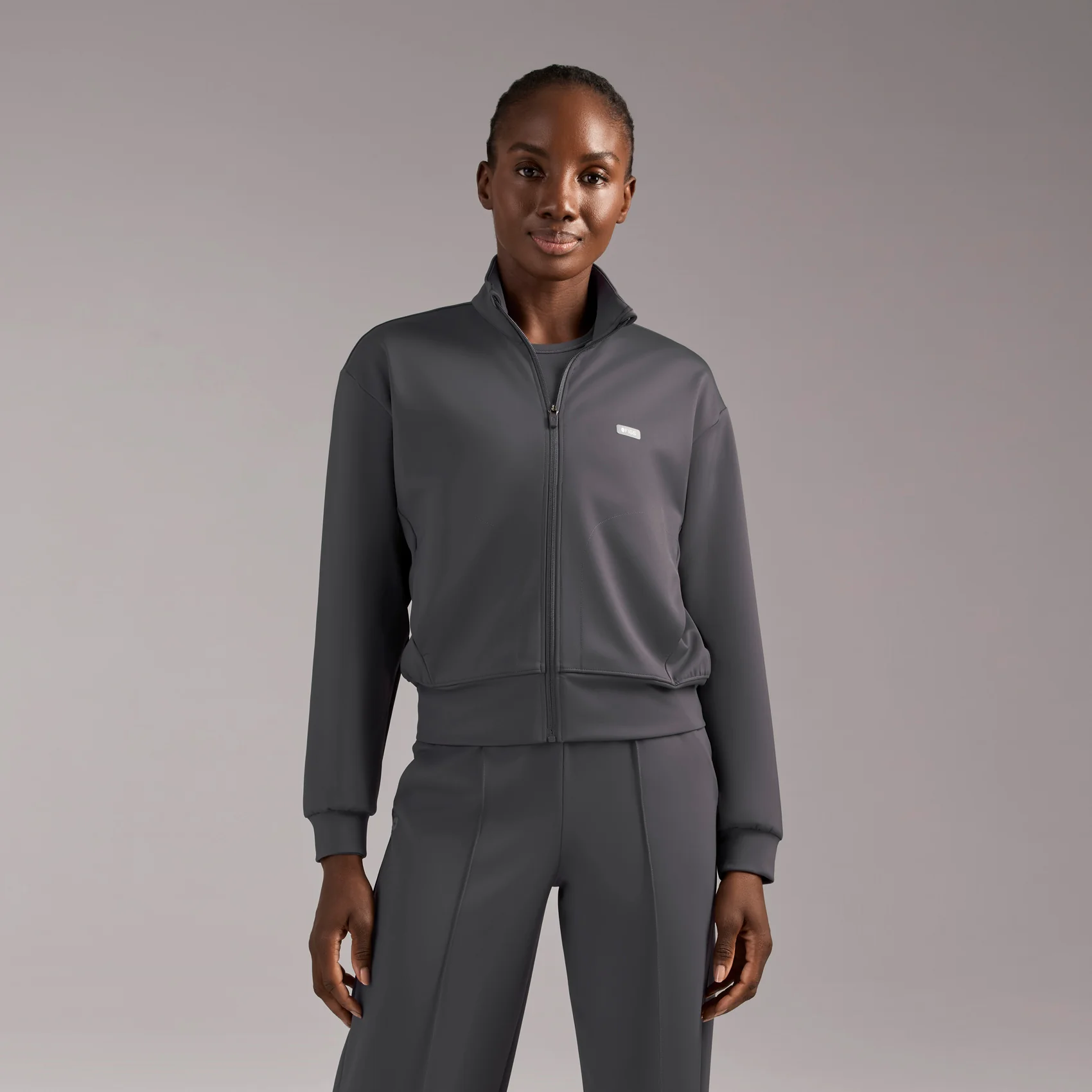 9914-women-s-charcoal-labelle-formx-bomber-scrub-jackettm-1.webp women's Charcoal Labelle FORMx Bomber - Scrub Jacket™